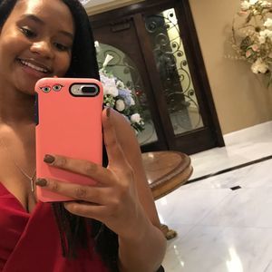 Meet your Posher, Kelsey